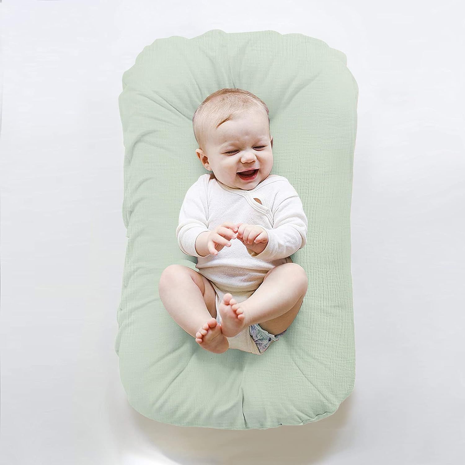 5 Top Baby Nests to Keep Your Little One Cozy