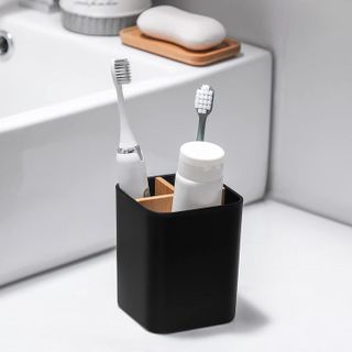 No. 7 - Bamboo Toothbrush Holder - 3