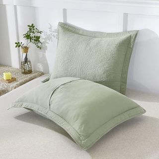 No. 6 - WINLIFE 100% Cotton Quilted Pillow Sham - 4