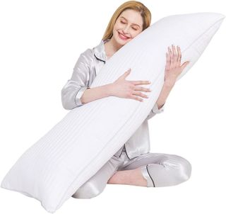 10 Best Body Pillows in 2021- 5