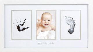 No. 2 - Pearhead Babyprints Wall Mount Frame - 1