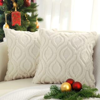 No. 5 - Christmas Decorative Throw Pillow Covers - 1