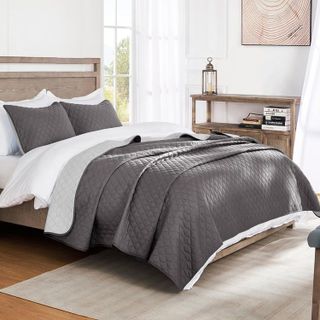 No. 2 - Exclusivo Mezcla Ultrasonic Reversible Full Queen Quilt Bedding Set - 2