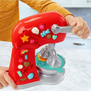 No. 4 - Play-Doh Kitchen Creations Magical Mixer Playset - 4