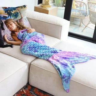 No. 2 - Catalonia Mermaid Tail Blanket - 3