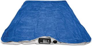 No. 2 - SoundAsleep Queen Size Air Mattress - 3