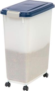 No. 7 - IRIS USA 47 Quart Airtight Pet Food Container - 1