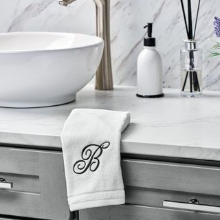 No. 6 - Creative Scents Fingertip Towels - 2