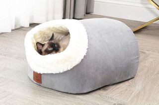 No. 3 - Miss Meow Cat Bed - 4