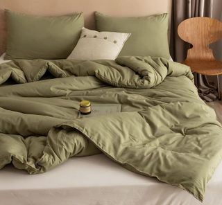 No. 9 - ROSGONIA Olive Green Comforter Set - 2