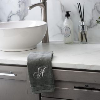 No. 7 - Creative Scents Fingertip Towels - 2