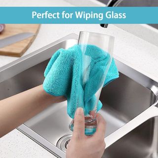 No. 1 - Microfiber Cleaning Cloths - 5