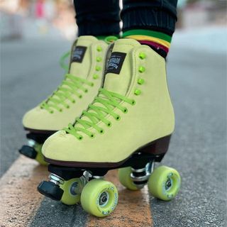 No. 5 - Sure-Grip Boardwalk Unisex Outdoor Roller Skates - 3