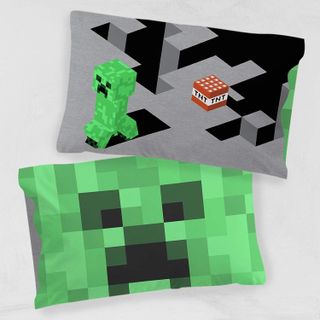 No. 4 - Jay Franco Minecraft Lone Creeper Pillowcase - 3
