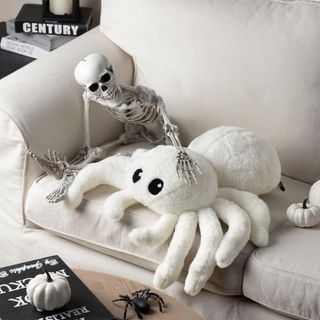 No. 6 - Phantoscope Halloween Spider Pillow - 2