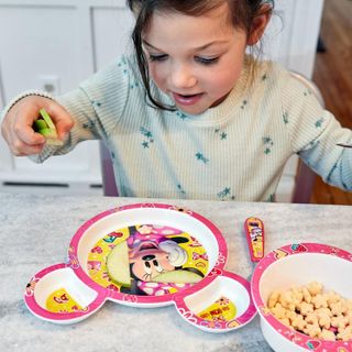 No. 6 - The First Years Disney Minnie Mouse Dinnerware Set - 3