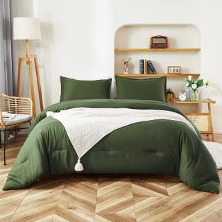 No. 7 - Litanika Dark Olive Green Comforter Set - 5