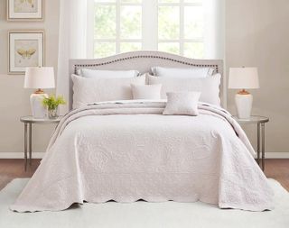 No. 9 - Blythease Oversized King Bedspread - 1