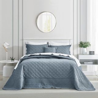 No. 8 - CHIXIN Oversized Cotton Bedspread King Size - 1