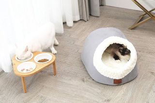 No. 3 - Miss Meow Cat Bed - 5