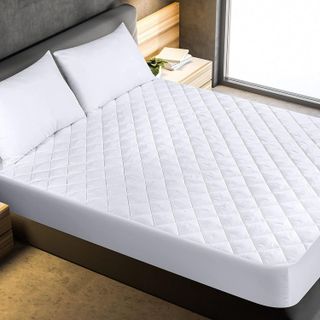 No. 1 - Quilted Fitted Mattress Pad - 2