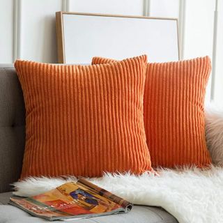 No. 2 - MIULEE Pack of 2 Pillow Covers - 1