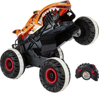 No. 5 - Hot Wheels Monster Trucks HW Unstoppable Tiger Shark RC - 1