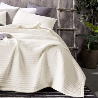 No. 10 - Kasentex Quilt - 3