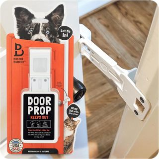 10 Best Pet Gates and Cat Doors for Home- 4