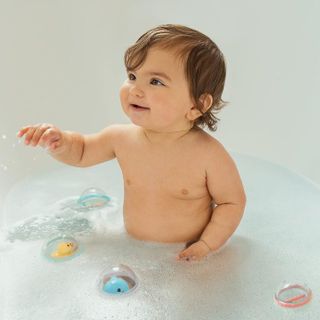 No. 8 - Munchkin Float & Play Bubbles Baby and Toddler Bath Toy - 3