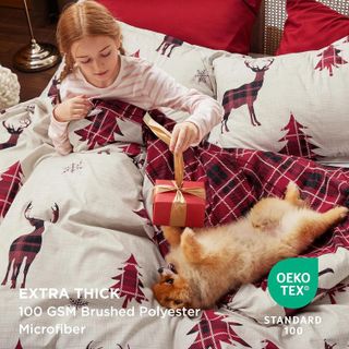 No. 1 - Bedsure Christmas Duvet Cover King - 3