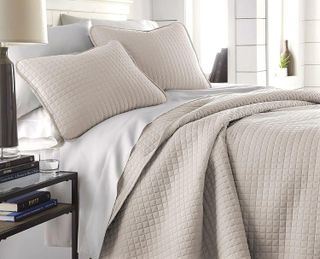 No. 10 - Vilano Springs Quilt Set - 1