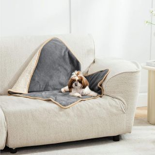 No. 2 - Bedsure Waterproof Dog Blankets - 2