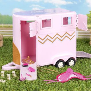 No. 3 - Lori Hoofing It Horse Trailer - 2