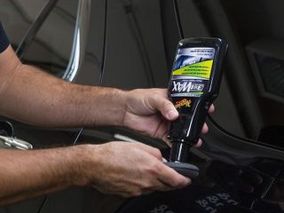 No. 10 - Meguiar's 3-in-1 Liquid Wax Kit - 4