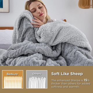 No. 6 - Bedsure Sherpa Throw Blanket - 3