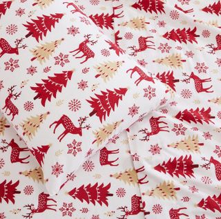 No. 7 - Great Bay Home 100% Turkish Cotton Queen Holiday Flannel Sheet Set - 2