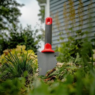 No. 6 - Radius Garden Trowel - 5