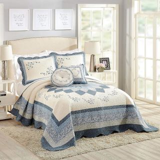 No. 10 - MODERN HEIRLOOM Bedspread - 4