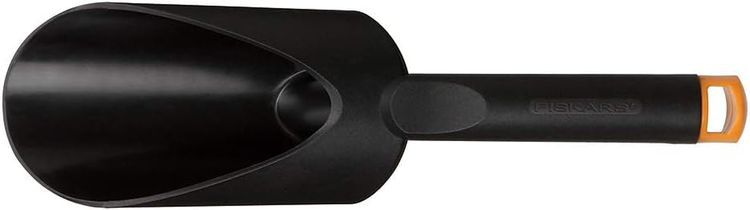 No. 7 - Fiskars FiberComp Soil Scoop - 2