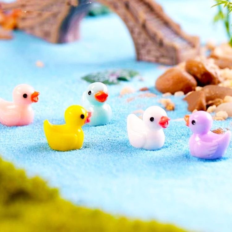 No. 5 - Neec Mini Resin Duck - 4