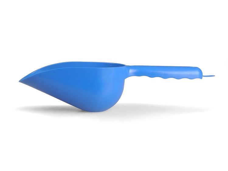 No. 9 - Van Ness 2-Cup Plastic Food Scoop - 3