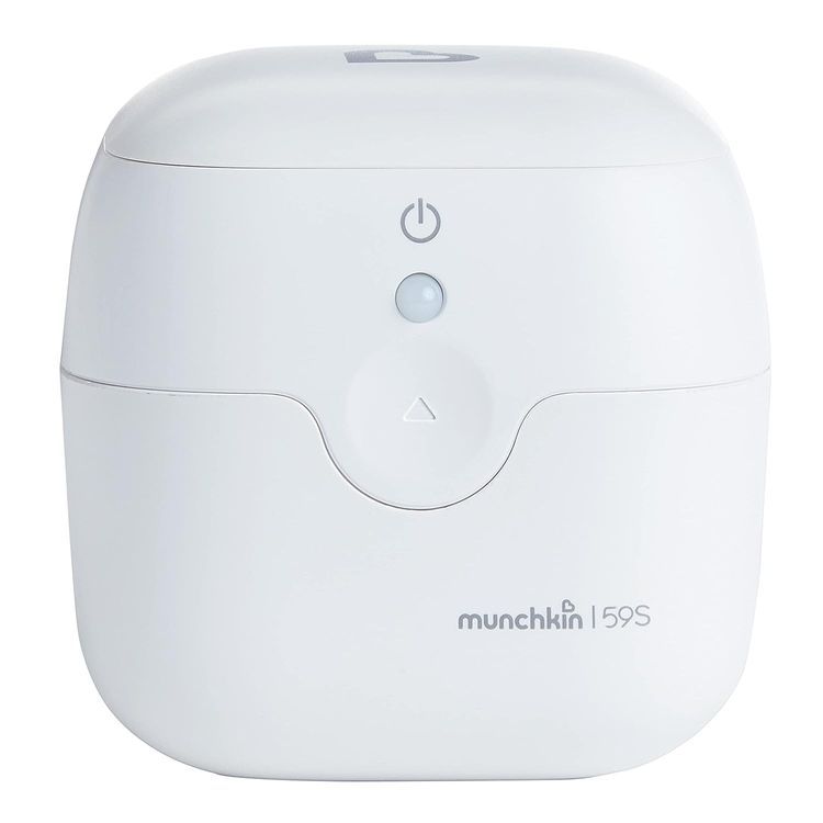 No. 5 - Munchkin Portable UV Sterilizer and Sanitizer Box - 1