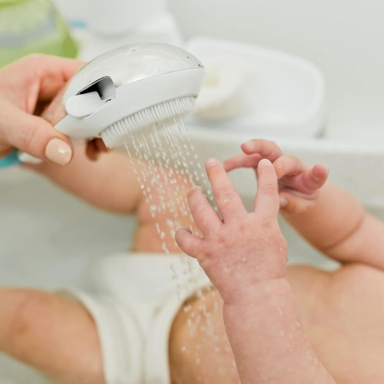 No. 7 - The First Years Rain Shower Baby Bathtub - 5