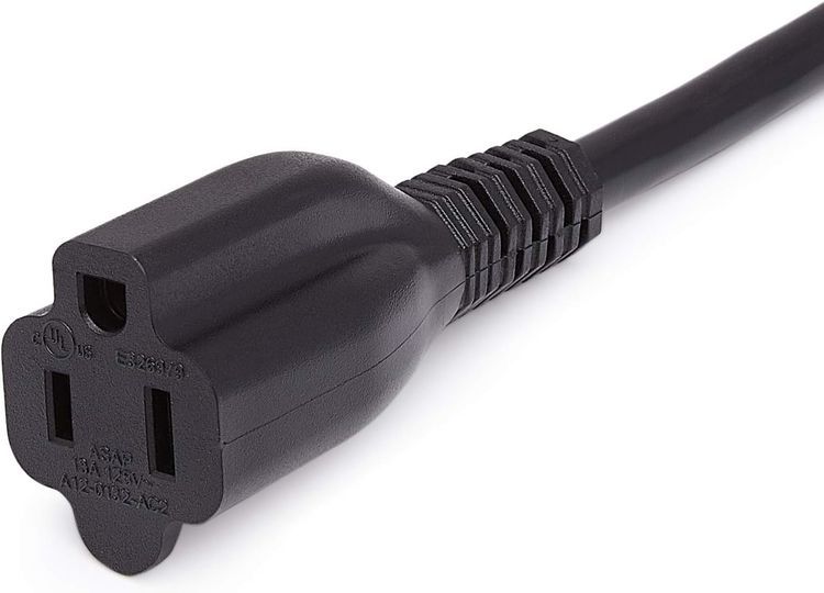 No. 8 - Amazon Basics Extension Cord - 3