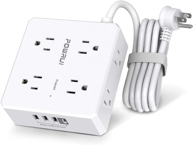 No. 7 - POWRUI Surge Protector Power Strip - 1