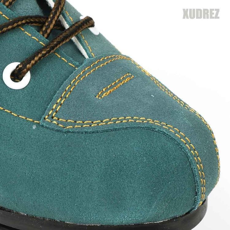 No. 8 - XUDREZ Cowhide Roller Skates - 3