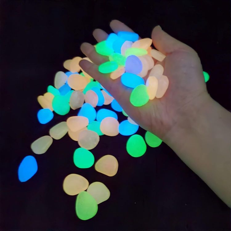 No. 6 - Glow in The Dark Rocks - 1