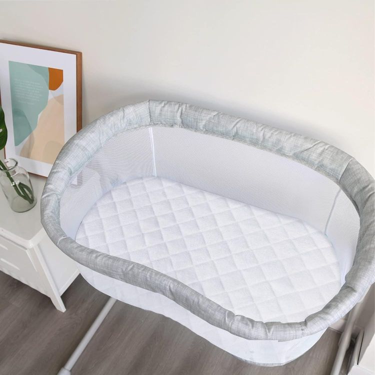 No. 6 - Biloban Bassinet Mattress Pad Cover - 5