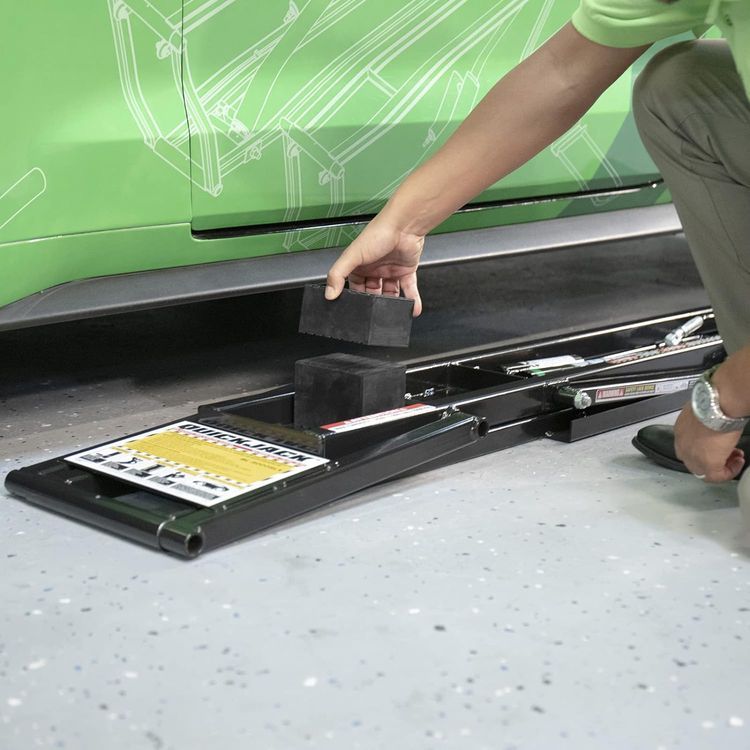 No. 4 - QuickJack Clearfloor Lift - 3